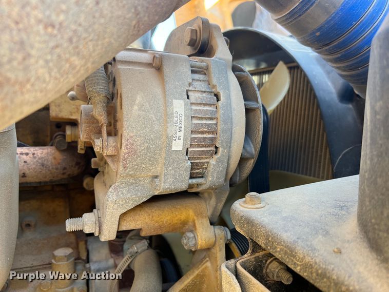 image for item MR9836 2005 Thomas Built  school bus