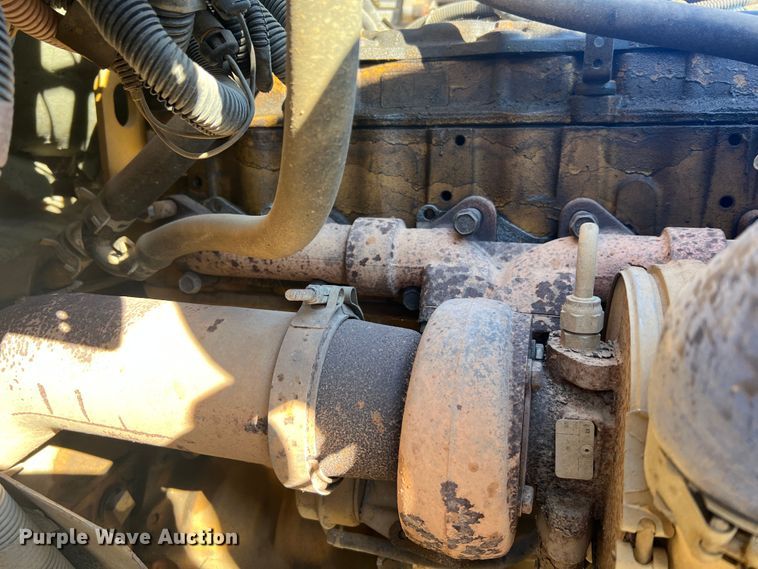 image for item MR9836 2005 Thomas Built  school bus