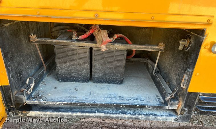 image for item MR9838 2005 Blue Bird Vision  school bus