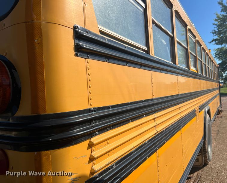 image for item MR9838 2005 Blue Bird Vision  school bus