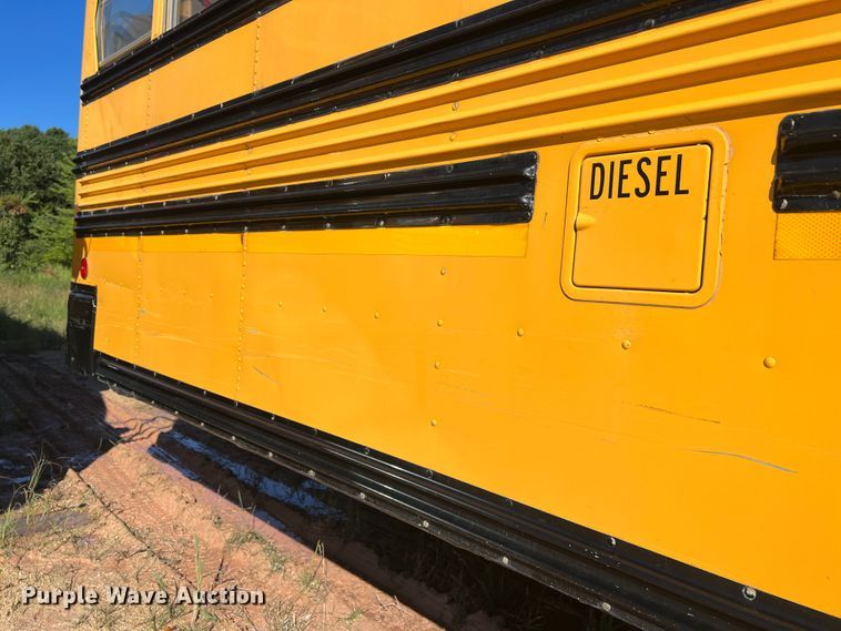 image for item MR9838 2005 Blue Bird Vision  school bus