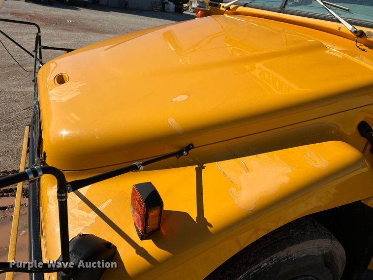 image for item MR9838 2005 Blue Bird Vision  school bus