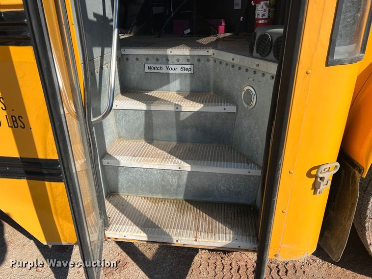 image for item MR9838 2005 Blue Bird Vision  school bus