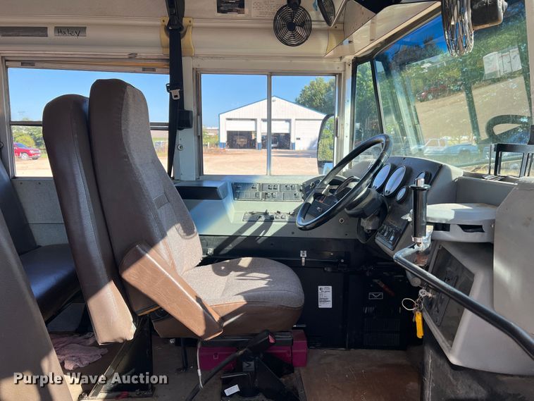 image for item MR9838 2005 Blue Bird Vision  school bus