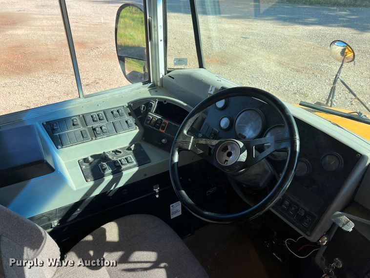 image for item MR9838 2005 Blue Bird Vision  school bus