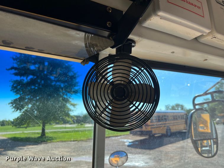 image for item MR9838 2005 Blue Bird Vision  school bus