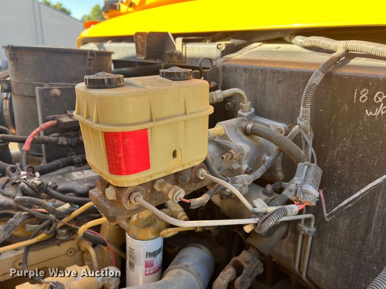 image for item MR9838 2005 Blue Bird Vision  school bus