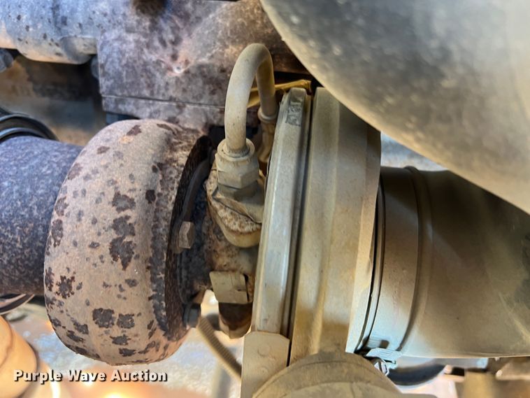 image for item MR9838 2005 Blue Bird Vision  school bus