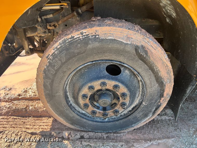 image for item MR9838 2005 Blue Bird Vision  school bus