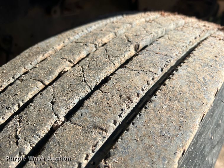 image for item MR9838 2005 Blue Bird Vision  school bus