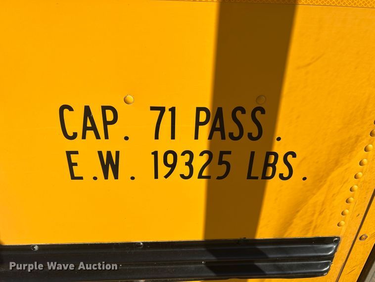 image for item MR9838 2005 Blue Bird Vision  school bus