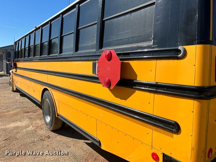 image for item MR9839 2009 Freightliner B2  school bus