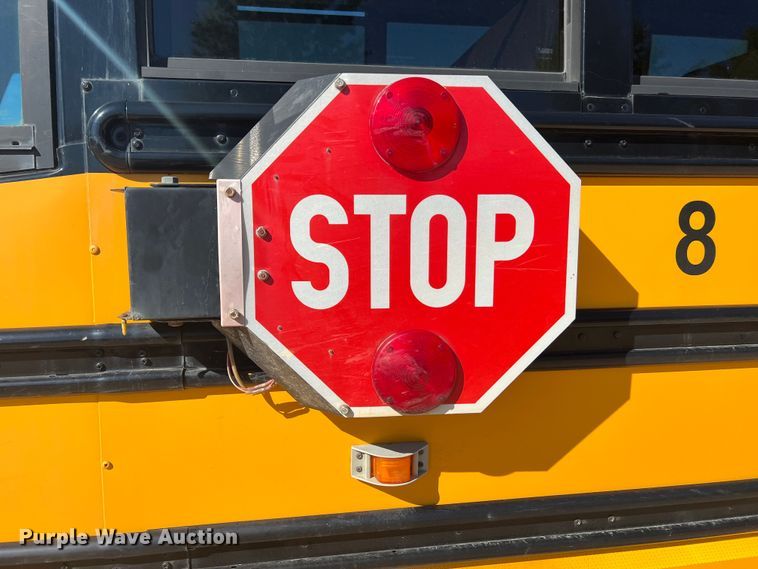 image for item MR9839 2009 Freightliner B2  school bus