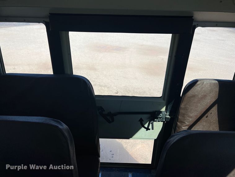 image for item MR9839 2009 Freightliner B2  school bus