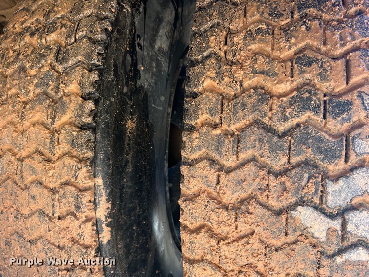 image for item MR9839 2009 Freightliner B2  school bus