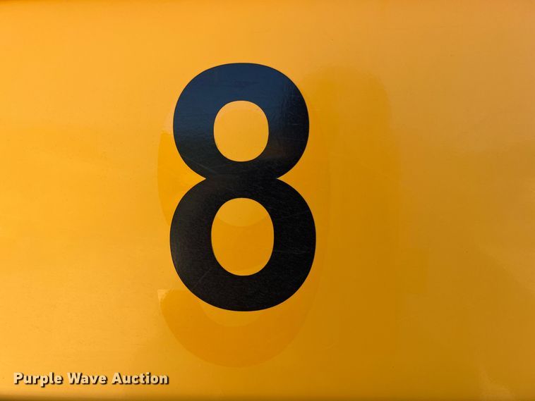 image for item MR9839 2009 Freightliner B2  school bus