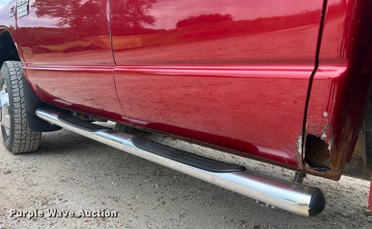 image for item MR9855 2007 Dodge Ram 3500HD Laramie  Quad Cab tow truck