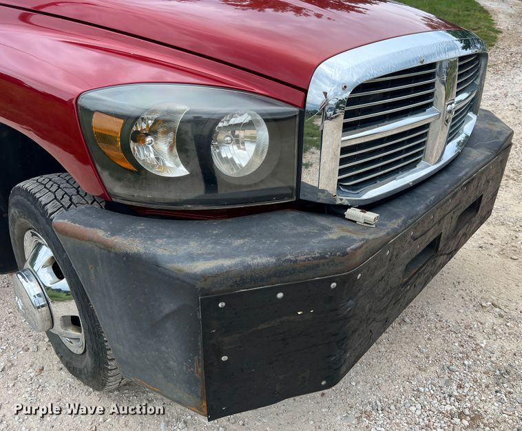 image for item MR9855 2007 Dodge Ram 3500HD Laramie  Quad Cab tow truck