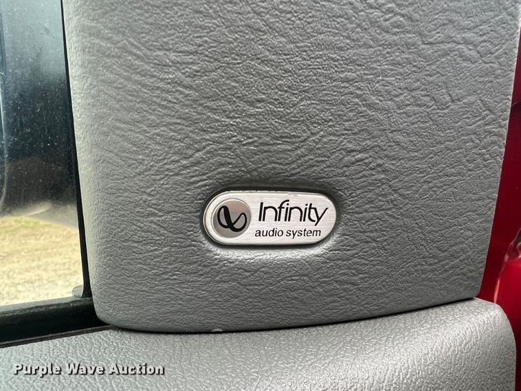 image for item MR9855 2007 Dodge Ram 3500HD Laramie  Quad Cab tow truck