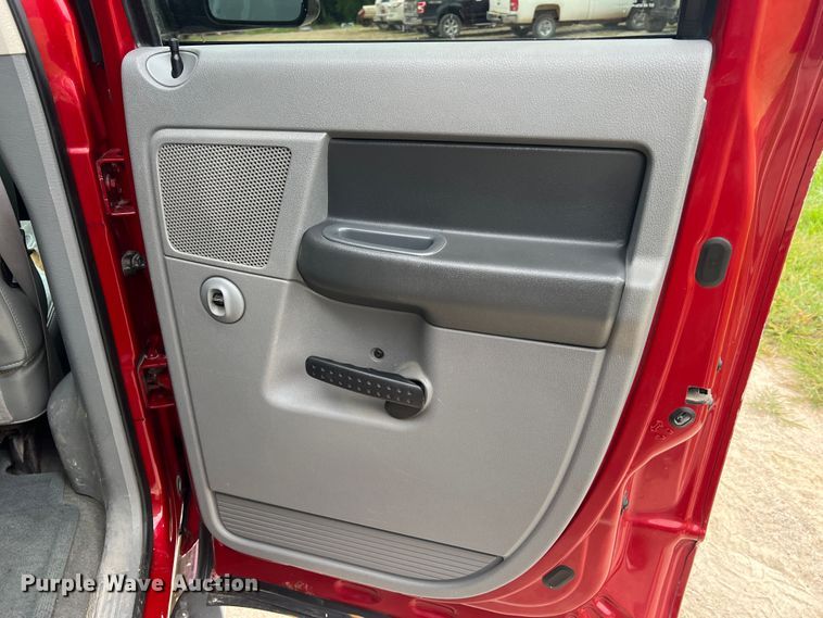 image for item MR9855 2007 Dodge Ram 3500HD Laramie  Quad Cab tow truck