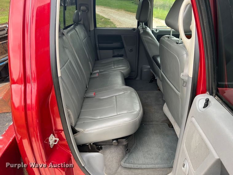 image for item MR9855 2007 Dodge Ram 3500HD Laramie  Quad Cab tow truck