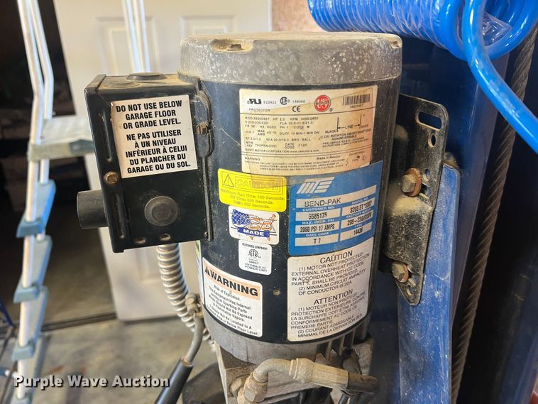 image for item MR9866 BendPak HDS-14  four post automotive lift