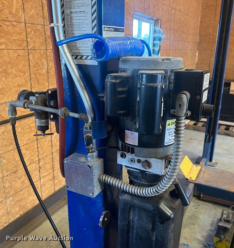 image for item MR9866 BendPak HDS-14  four post automotive lift