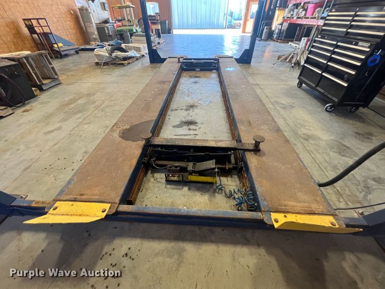 image for item MR9866 BendPak HDS-14  four post automotive lift