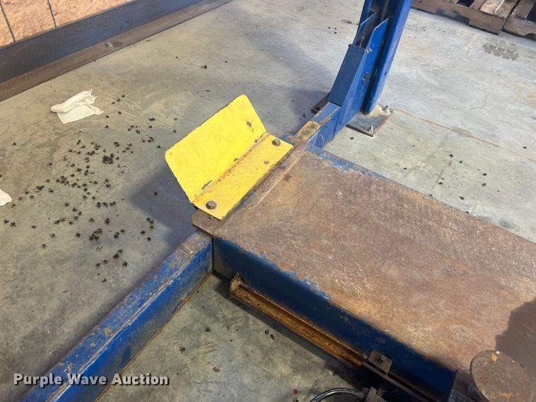 image for item MR9866 BendPak HDS-14  four post automotive lift