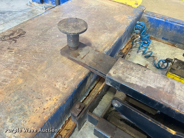 image for item MR9866 BendPak HDS-14  four post automotive lift