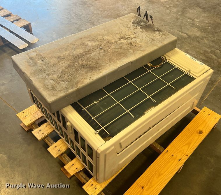 image for item MR9867 (4) Lennox heat pumps