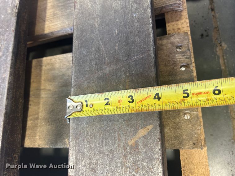 image for item MR9868 (2) sets of forks