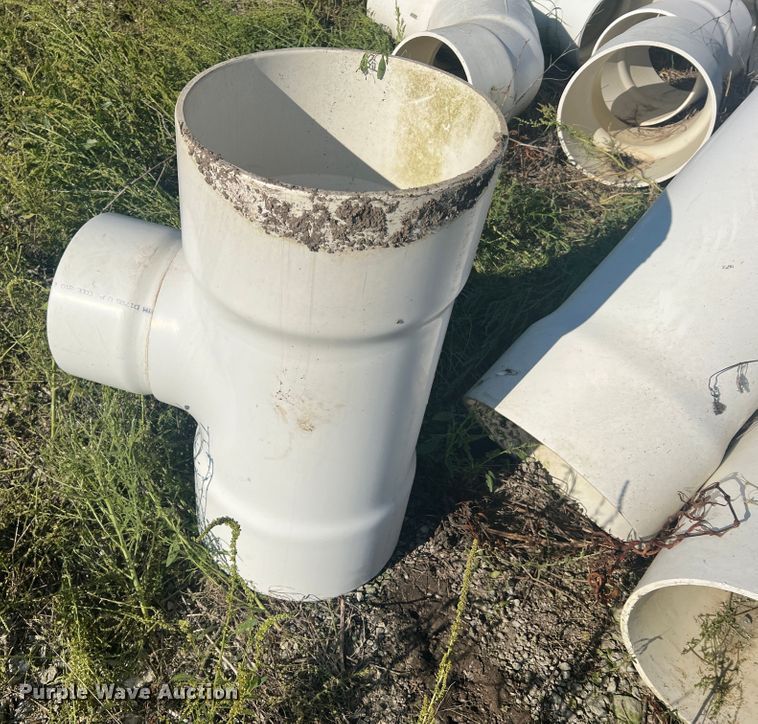 image for item MR9869 PVC pipes and fittings