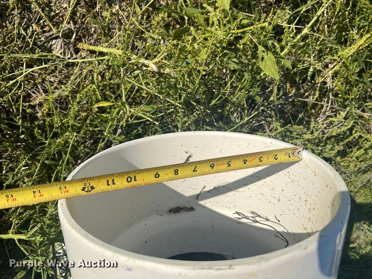 image for item MR9869 PVC pipes and fittings