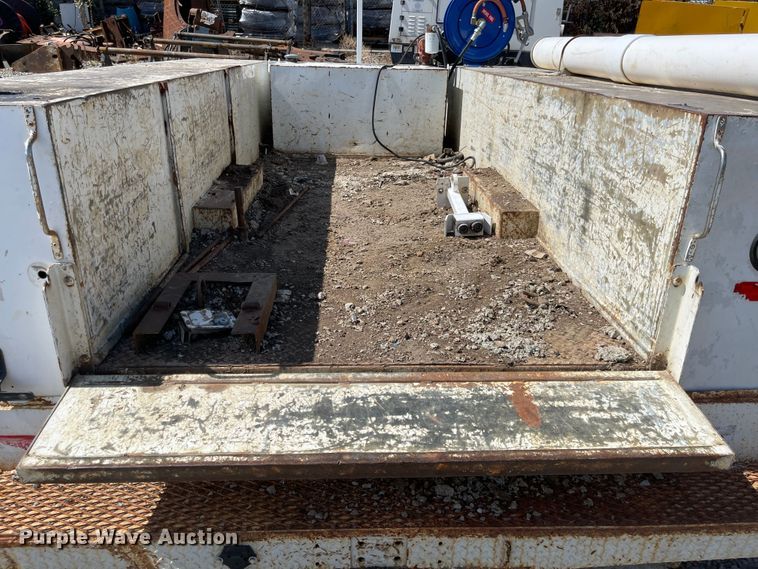 image for item MU9206 Knapheide  utility bed