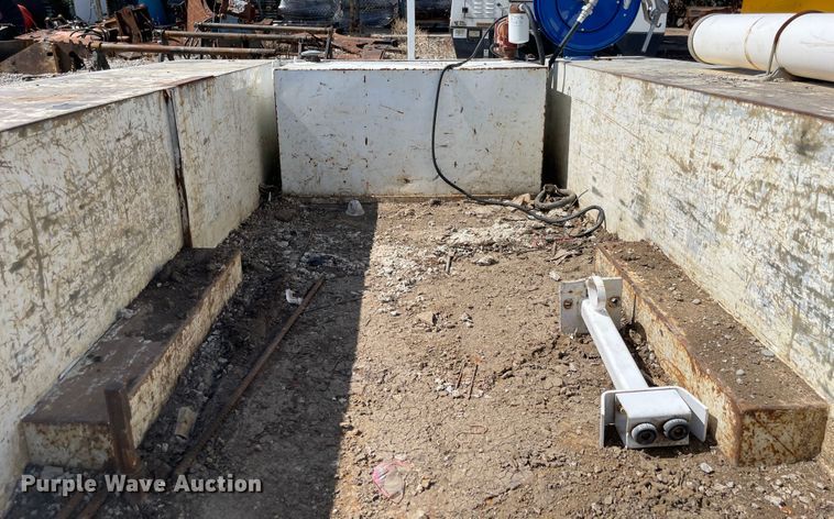 image for item MU9206 Knapheide  utility bed