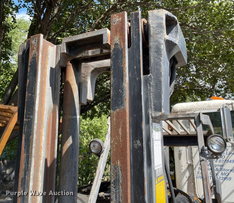 image for item MU9213 Clark GCS30MB  forklift