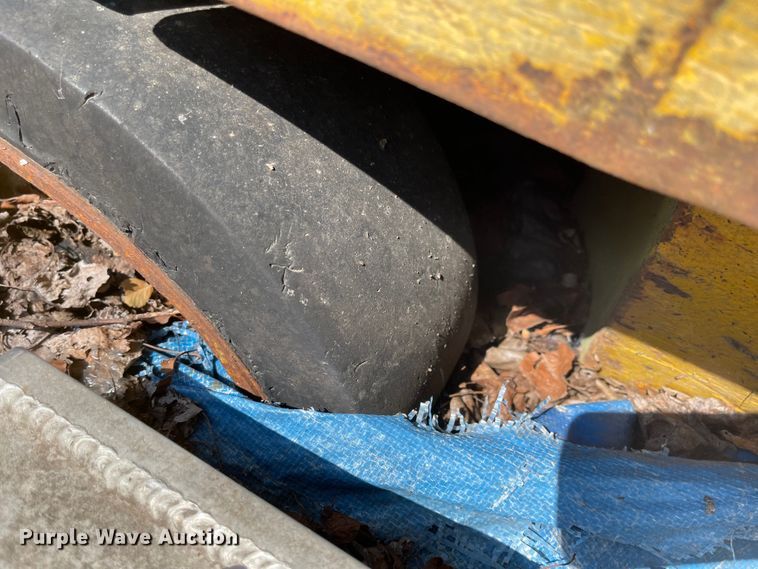 image for item MU9213 Clark GCS30MB  forklift