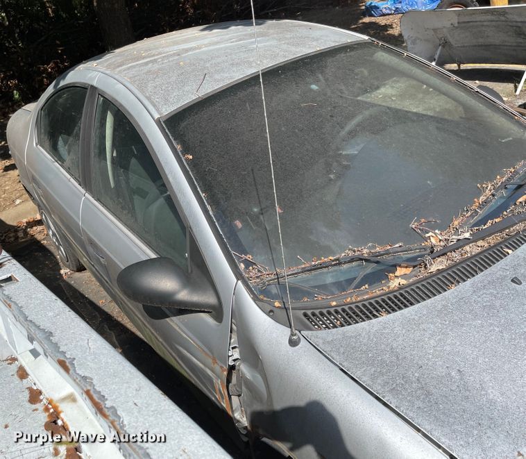 image for item MU9214 2005 Dodge Neon