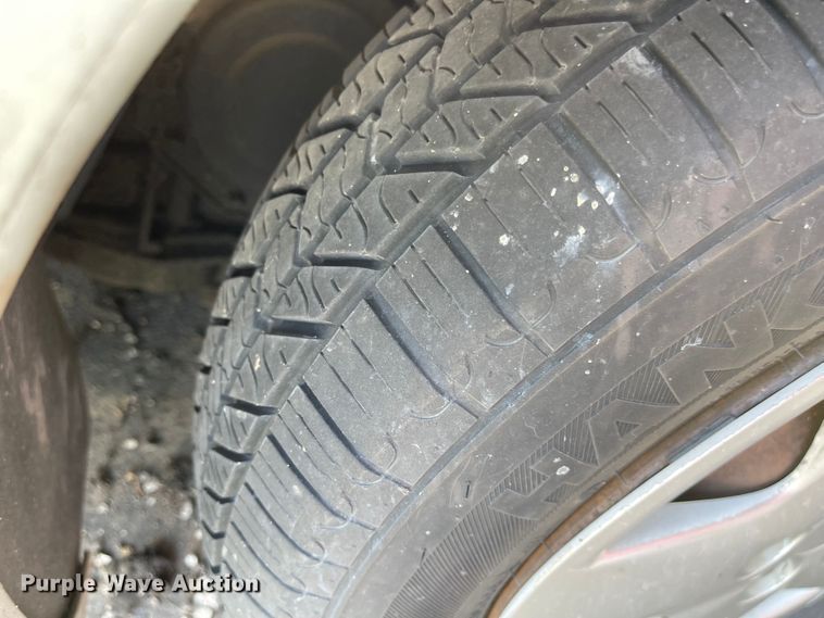 image for item MU9214 2005 Dodge Neon