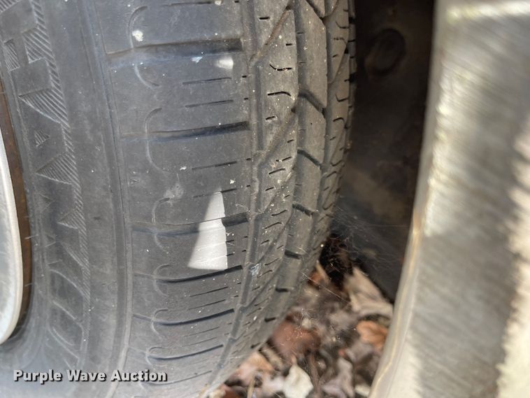 image for item MU9214 2005 Dodge Neon