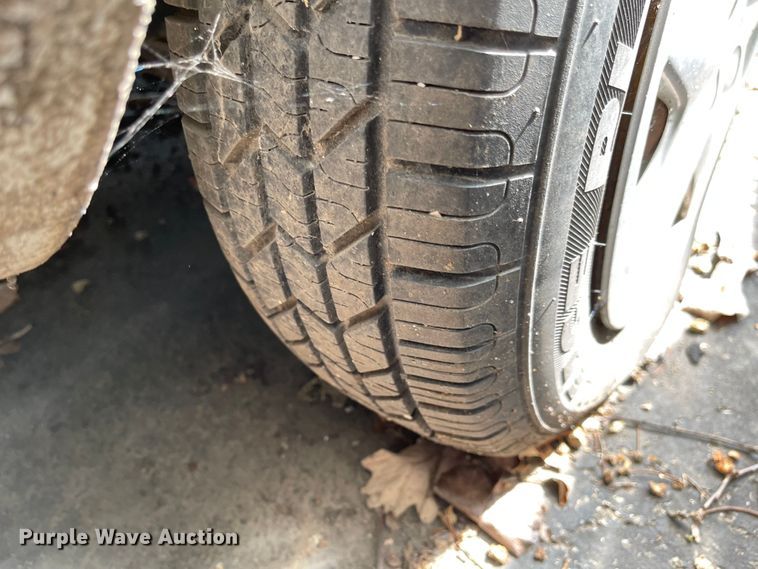 image for item MU9214 2005 Dodge Neon