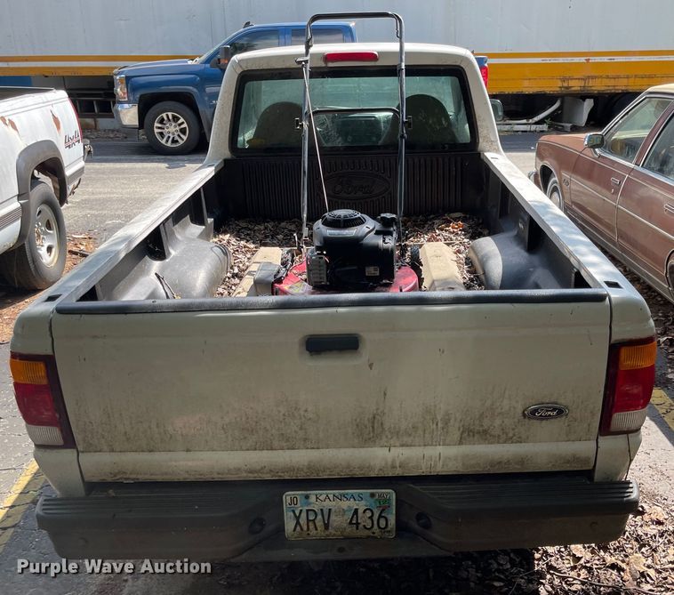 image for item MU9216 1998 Ford Ranger  pickup truck
