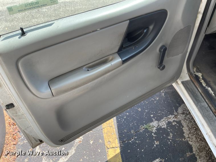 image for item MU9216 1998 Ford Ranger  pickup truck