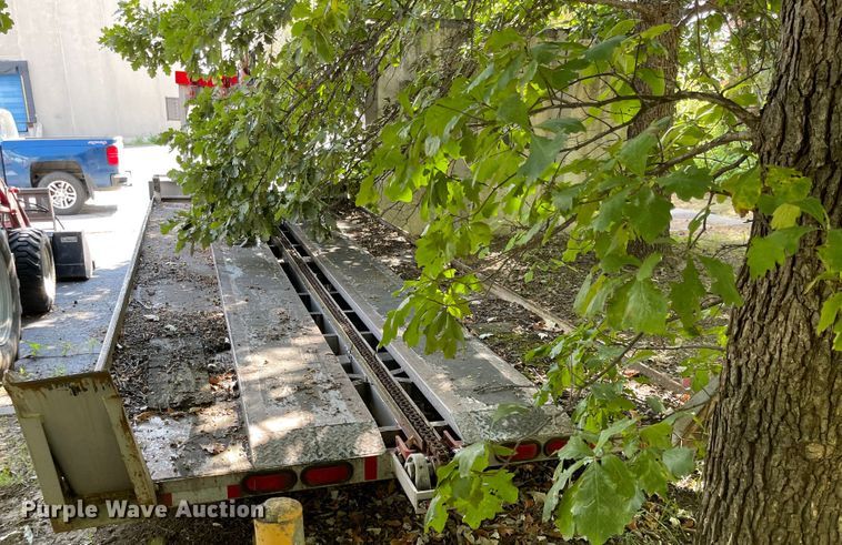 image for item MU9220 2008 A.M. Haire RCGTT9623SS  equipment trailer