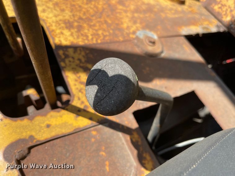 image for item MU9221 Hyster Challenger 110  forklift