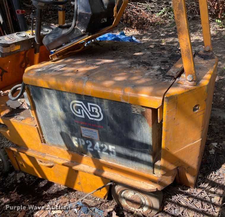 image for item MU9222 Allis Chalmers E50-LF-FV  forklift