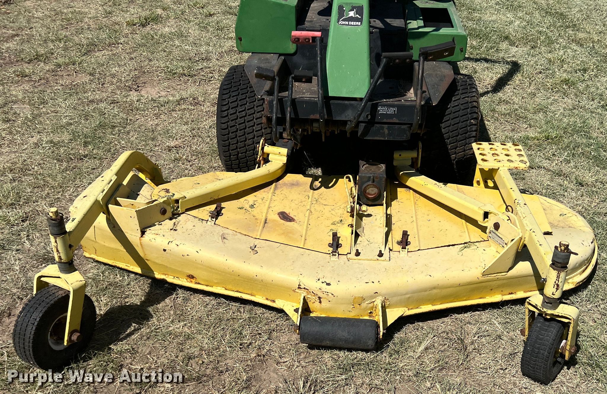 John Deere F935 lawn mower in Woodward, OK Item DJ7737 sold Purple Wave