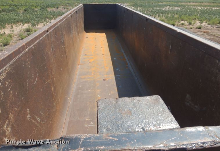 image for item DB7793 2002 Clements HL3966-ATP  end dump trailer