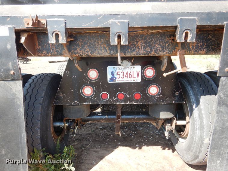 image for item DB7793 2002 Clements HL3966-ATP  end dump trailer